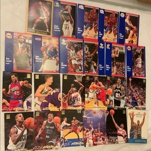 Bundle of Basketball Cards Lot 3